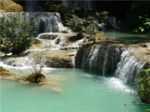 Zoom sur les chutes de Kuangsi...