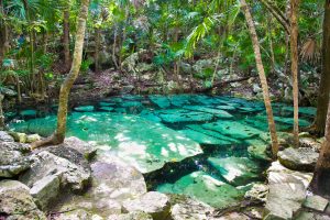 cenote azul mexique