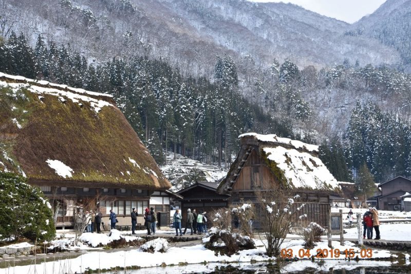 village enneigé de Shirakawa-go Alpes Japonaises, Japon