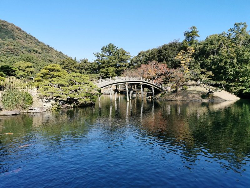 jardin-ritsurin-pont-takamatsu-japon