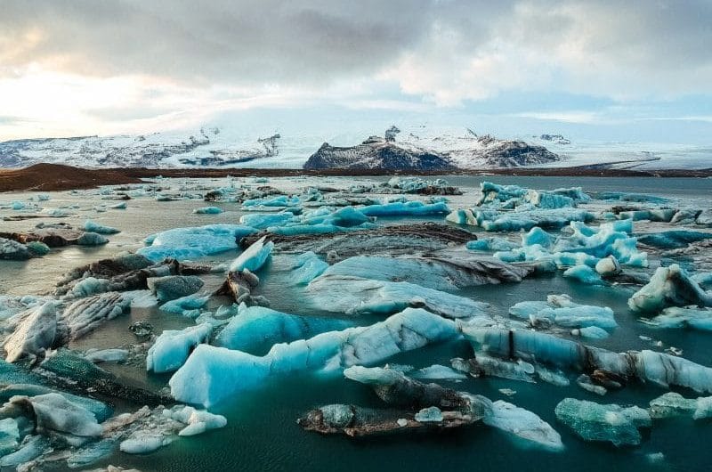 Jökulsárlón lac glaciers islande
