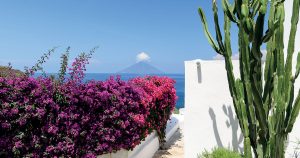 Île volcanique de Stromboli en Italie