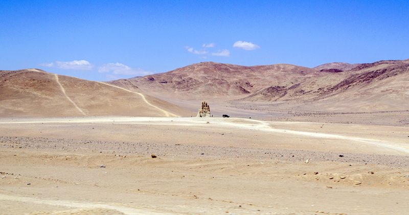 Main dans le désert d'Atacama