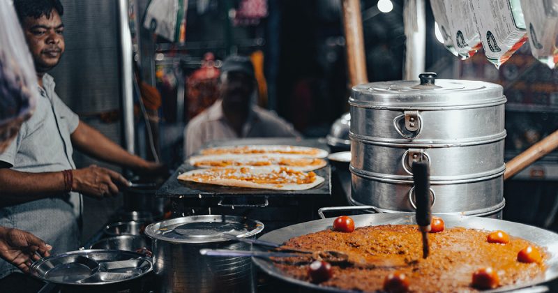 repas de rue en Inde