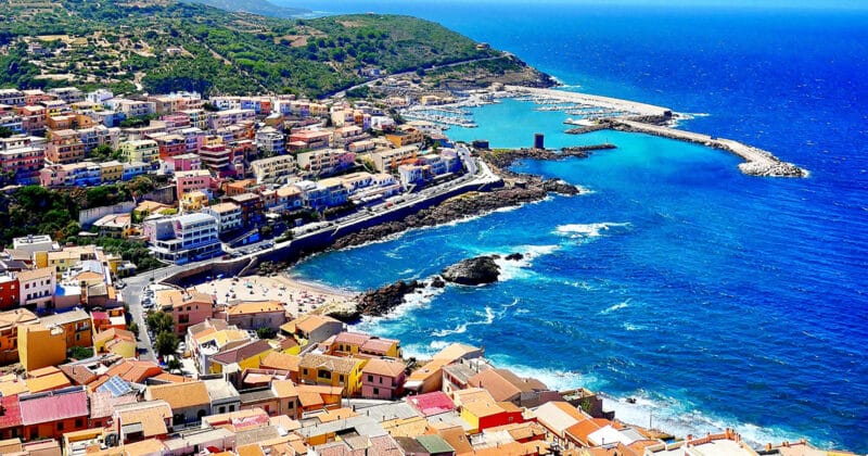 Castelsardo village Sardaigne
